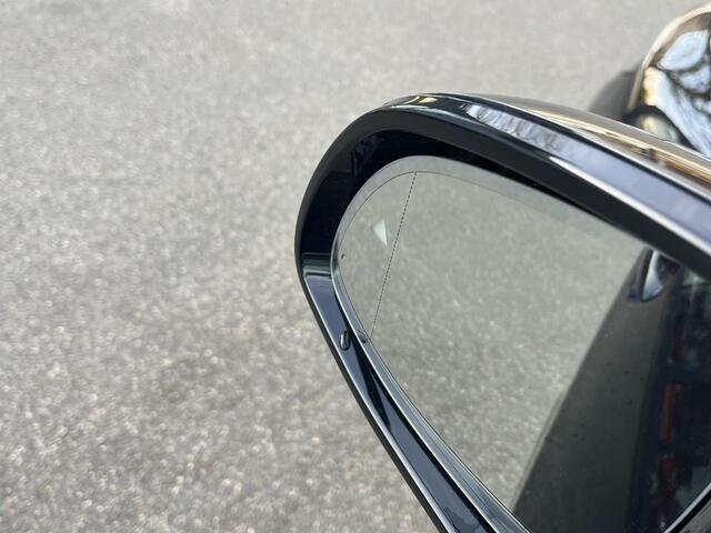 BMW X5 xDrive45e High Executive HARMAN KARDON| ELEK. TREKHAAK|ELEK. SCHUIF/ KANTELDAK| ACHTERBANK VERWARMING| HEAD-UP DISPLAY| DODE HOEK SENSOR| CAMERA| ACHTERAS BESTURING