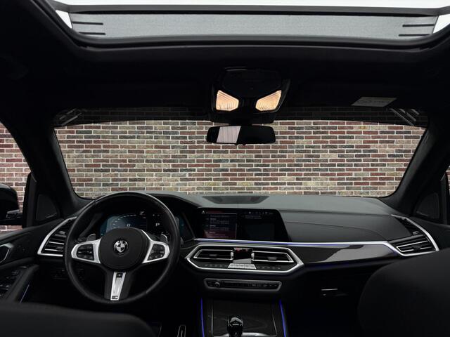 BMW X5 xDrive45e M-pakket FACELIFT-model SKY DAK AS-sturing M-performance stoelen HeadUp H/K Memory