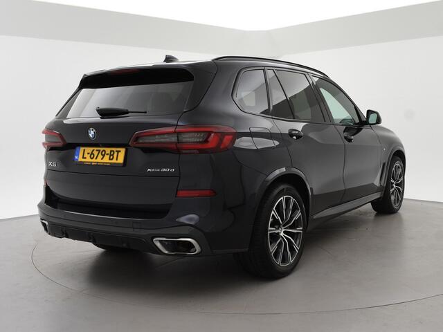 BMW X5 xDrive30d M-SPORT + HEAD-UP | WEGKL. TREKHAAK | ADAPTIVE CRUISE | PANORAMA | SFEERVERLICHTING