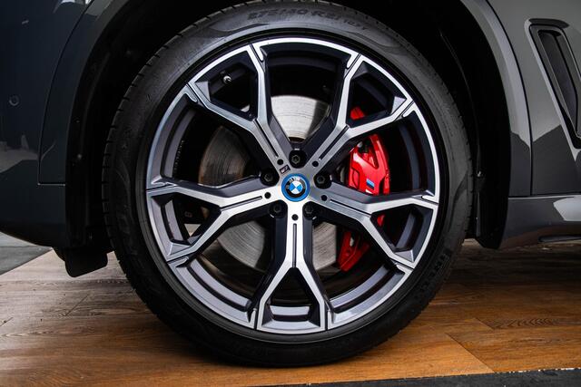 BMW X5 xDrive45e High Executive M Sport - Trekhaak - Panoramadak - Harman Kardon - Head up - Driving Assistant Professional - Comfort Access - BMW Laserlight - Warmte Comfort Pack - Comfortstoelen -