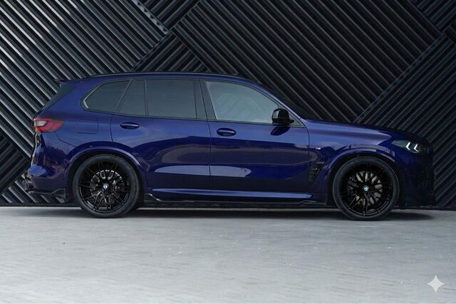 BMW X5 xDrive50e LCI M-sport Pro ACC Pano M Seats Massage Stoelvent. Luchtvering Head Up 360 Kristal HarmanK Trekhaak