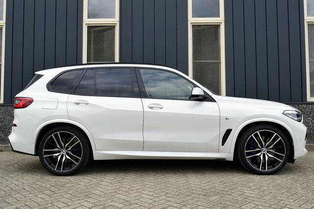 BMW X5 xDrive40i m-sport Rijklaarprijs-Garantie Panoramadak Sky Leder Soft close head-up Lucht vering