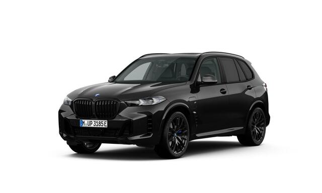 BMW X5 xDrive50e M Sportpakket Pro I Innovation Pack I Comfort Pack I Comfort Plus Pack I Travel Pack I Warmte Comfortpakket I Glazen Panoramadak I 22" inch Velgen Styling 742 M in Jetblack I Softclose I Intergral Active Steering