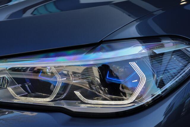 BMW X5 xDrive45e High Executive | BTW | PANO | H&K | 360 | LASER | LUCHTVERING | ELEK TREKHAAK | STOEL/STUURVERW |