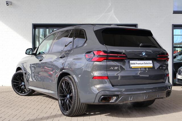 BMW X5 xDrive50e | M Sport Pro | Panorama Dak | Massagestoelen | Trekhaak
