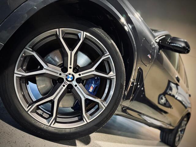 BMW X5 xDrive45e High Executive |Pano |Achterasbesturing |Luchtvering |HUD |Sky Lounge |H&K |360° |Verkoel./Verwarm. stoelen&bekerhouders |Sfeer