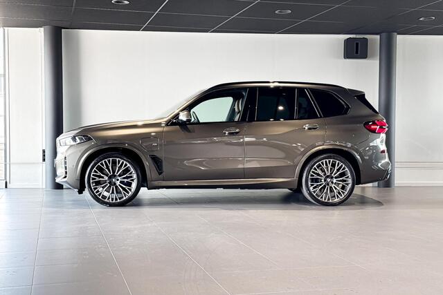 BMW X5 xDrive50e | M Sport Pro | Glazen Panoramadak | Stoelventilatie | Harman Kardon | Soft-close | Trekhaak |