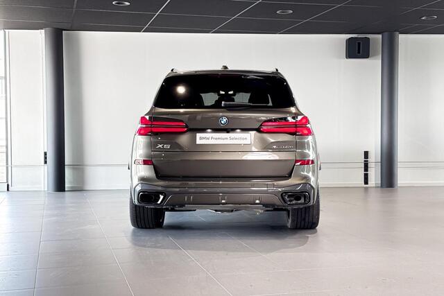 BMW X5 xDrive50e | M Sport Pro | Glazen Panoramadak | Stoelventilatie | Harman Kardon | Soft-close | Trekhaak |