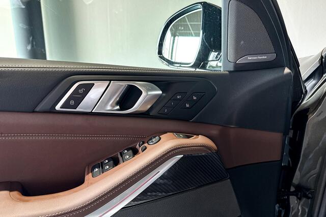 BMW X5 xDrive50e | M Sport Pro | Glazen Panoramadak | Stoelventilatie | Harman Kardon | Soft-close | Trekhaak |