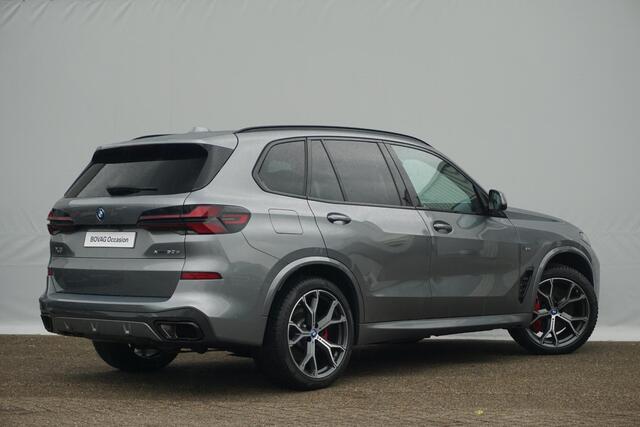 BMW X5 xDrive50e M Sport Pro / Trekhaak / Soft-Close / Comfortstoelen / Driving Assistant Professional / Head-up / Harman Kardon / 21 Inch / Dodehoek detectie