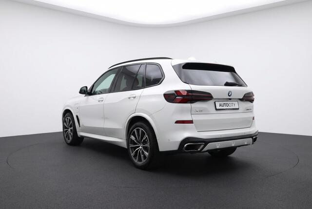 BMW X5 50 e xDrive M Sport Pano l Trekhaak l HUD l 360 l Drive ASSISTAN