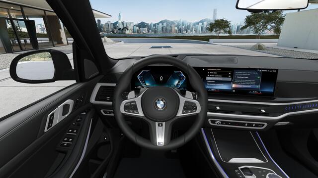 BMW X5 xDrive50e M Sport Automaat / Panoramadak Sky Lounge / Trekhaak / Parking Assistant Professional / Soft-Close / Massagefunctie / Active Steering
