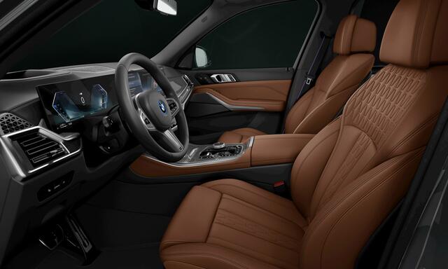 BMW X5 xDrive50e M Sport Pro, M Performance, Sky Lounge pano, H/K, tr.kaak, luchtv., Merino, massage, carbon, memory, 22", HUD, privacy