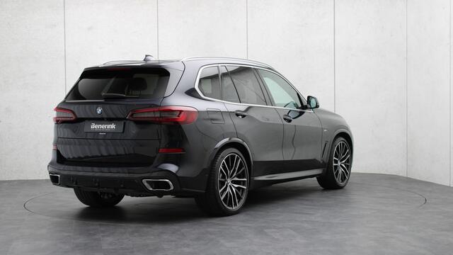 BMW X5 xDrive45e High Executive M-Sport | Massage | Head-up | Laserlight | Stoelventilatie | Panoramadak | Soft-Close | Trekhaak