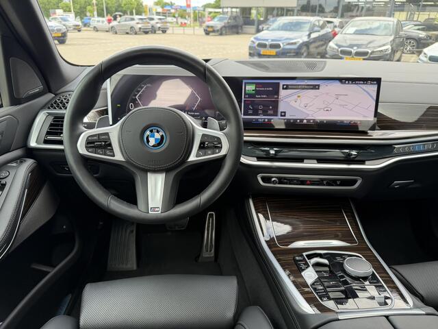BMW X5 xDrive50e M Sport Panoramadak Wegklapbare trekhaak Harman-Kardon Soundsysteem Keyless Entry