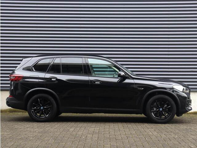 BMW X5 xDrive45e | High Executive | Panodak | Adaptive Cruise Control | Head-Up | Trekhaak | 19'' LMV | Lentevoordeel