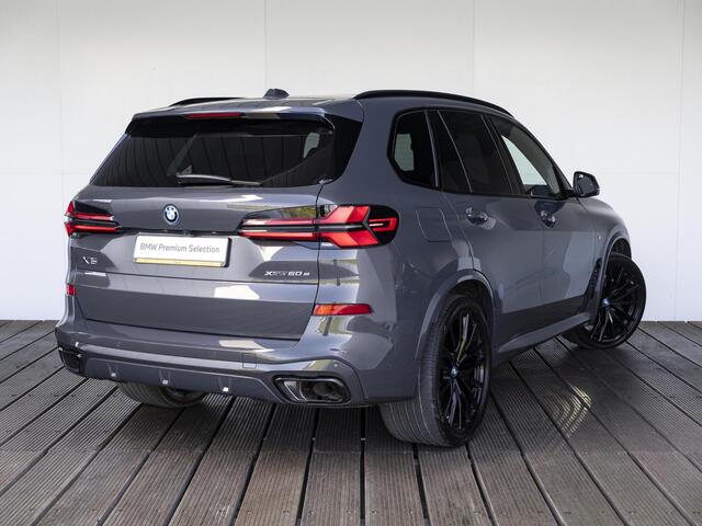 BMW X5 xDrive50e | M Sportpakket Pro | Innovation Pack | Comfort Access | Soft-Close | Sky Lounge | Massagefunctie | 22''