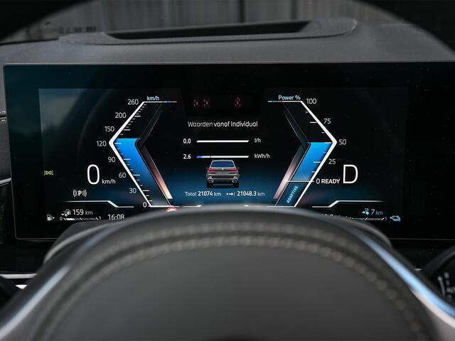 BMW X5 xDrive50e | M-Sport Pro | Panoramadak | Stoelmassage en -Ventilatie | Harman/Kardon | Head-Up | 360 Camera | Gesture Controle | Memory Seats | Luchtvering | Soft Close |