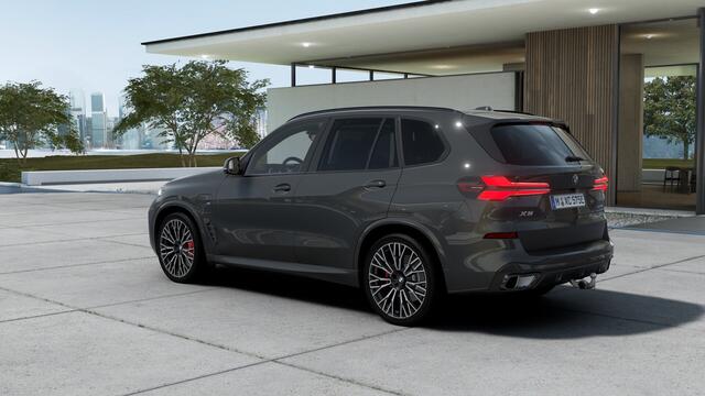 BMW X5 xDrive50e M Sport Automaat / Panoramadak Sky Lounge / Trekhaak / Comfortstoelen / Bowers & Wilkins / Parking Assistant Professional / Comfort Access