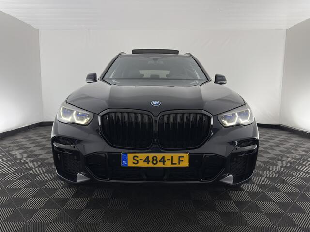 BMW X5 xDrive45e High Executive (INCL.BTW) *PANO | HEAD-UP | LASER-LED | LEATHER | MEMORY-PACK | TOP-VIEW | ADAPTIVE-CRUISE | HARMAN/KARDON | BLINDSPOT | DIGI-COCKPIT | PRIVACY-GLASS | SHIFT-PADDLES | 22''ALU | TOWBAR*