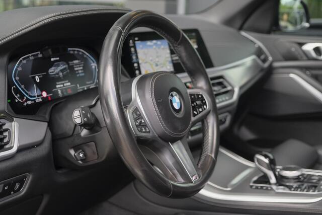 BMW X5 xDrive45e 394pk M-sport Panoramadak 4-wielsturing Trekhaak Nappaleder Comfortzetels 21" LMV
