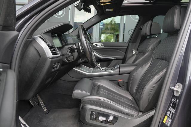 BMW X5 xDrive45e 394pk M-sport Panoramadak 4-wielsturing Trekhaak Nappaleder Comfortzetels 21" LMV