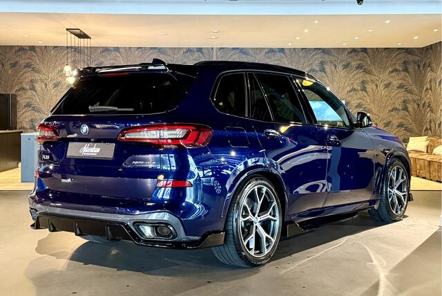 BMW X5 xDrive45e I M-Zetels I Luchtvering I SkyLounge I VOL!