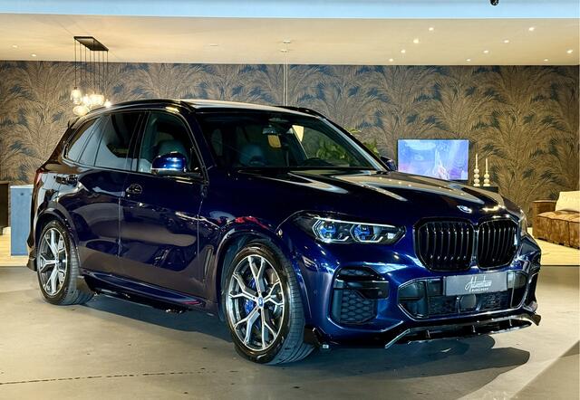BMW X5 xDrive45e I M-Zetels I Luchtvering I SkyLounge I VOL!