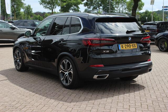 BMW X5 xDrive45e High Executive / Trekhaak / 360Camera / Head-up / Leder / Luchtvering / 21'' / CarPlay / Stuurverwarming / Stoelverwarming 4x / Dodehoek / DAB / ACC