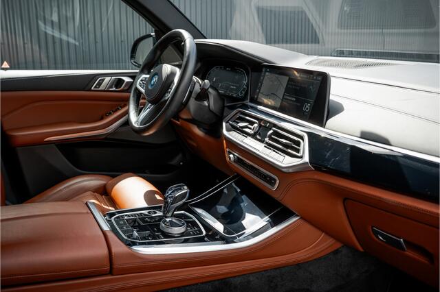 BMW X5 xDrive 45e High Executive | M sport | Panoramadak | 22" LMV | Laserlight | Memory Seats | Harman Kardon | Camera | Carplay | Cognac Leder