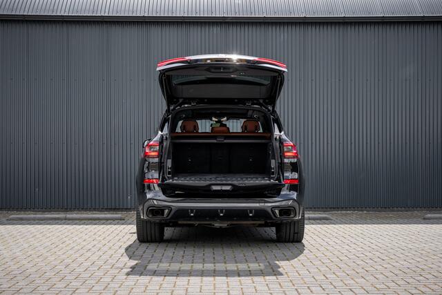 BMW X5 xDrive 45e High Executive | M sport | Panoramadak | 22" LMV | Laserlight | Memory Seats | Harman Kardon | Camera | Carplay | Cognac Leder