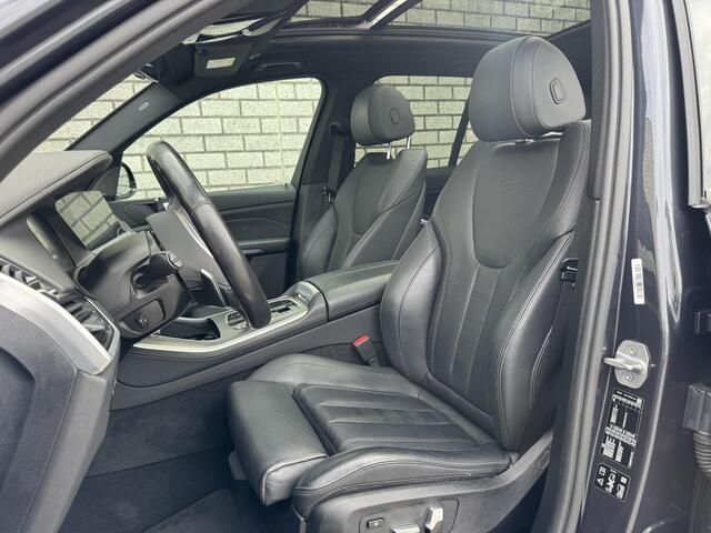BMW X5 xDrive40i High Executive | Harman Kardon | Achterasbesturing | Panoramadak | Head-Up Display | Trekhaak | Voertuigvolgsysteem | M-sport |