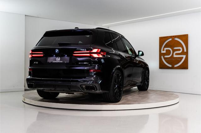 BMW X5 xDrive50e M-Sport Pro 490PK | Harman/Kardon | Pano | Kuipstoelen | Glow | 360 | VOL! Fabrieksgarantie