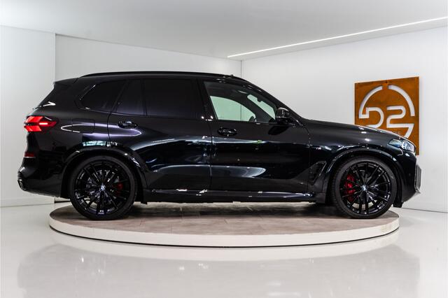 BMW X5 xDrive50e M-Sport Pro 490PK | Harman/Kardon | Pano | Kuipstoelen | Glow | 360 | VOL! Fabrieksgarantie