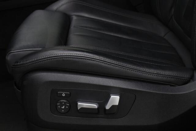 BMW X5 xDrive45e M-Sport | 21" | Panorama | Harman Kardon | Trekhaak | Soft Close | Driving Assistant Professional | Maxton