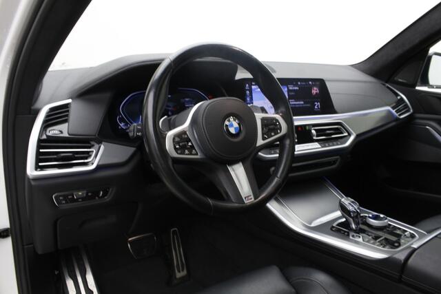 BMW X5 xDrive45e M-Sport | 21" | Panorama | Harman Kardon | Trekhaak | Soft Close | Driving Assistant Professional | Maxton