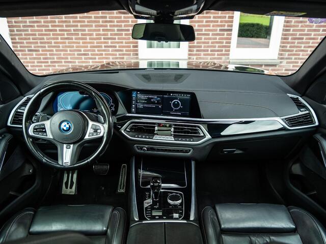 BMW X5 xDrive45e High Executive M-pakket | Individual Volleder | Softclose | Panoramadak | Elek trekhaak | HUD | Shadowline | Adap Cruise | Luchtvering | 21" | M-sportremmen | CarPlay | Etc.. 11/2022