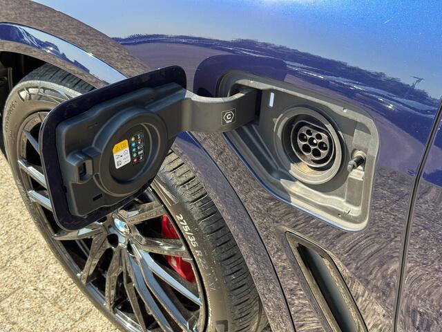 BMW X5 xDrive45e | M-Sport | 22'' | Co-Pilot | Panorama | Harman/Kardon | Lederen Dash. | Laser
