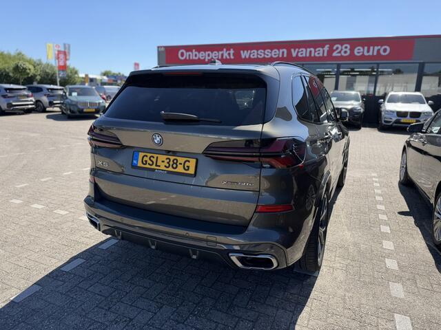 BMW X5 xDrive50e M Sport Panoramadak Trekhaak Carplay 21 Inch Harman-Kardon Comfortzetels Head-Up Display