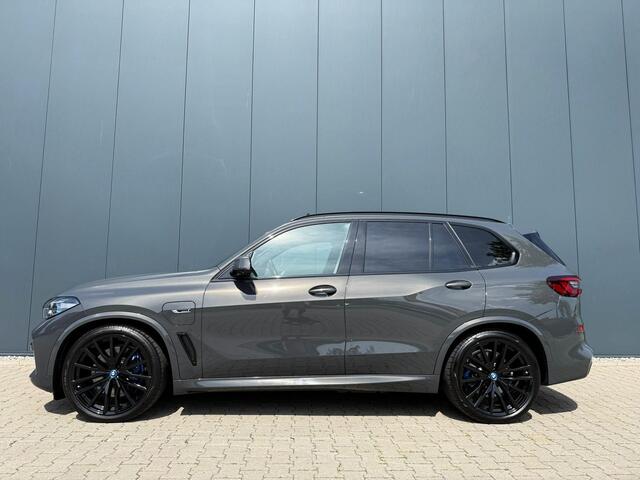 BMW X5 xDrive45e M-sport / pano / 360 / HUD / 22 inch