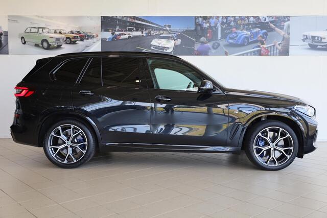 BMW X5 xDrive40i M Sportpakket | Elektr. Trekhaak | Panoramadak | Driving Assistant Professional | Head-Up | BMW Laserlight |