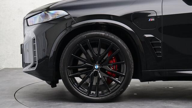 BMW X5 xDrive50e M-Sport Pro | Massage | Harman/Kardon | Stoelventilatie | Panoramadak | Soft-Close | Head-up | Trekhaak | Achterasbesturing