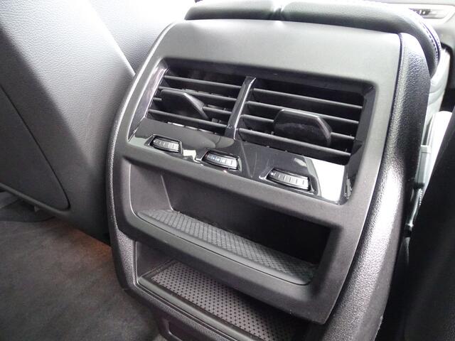 BMW X5 xDrive45e High Exe Pano Dak-Harman/Kardon-Comforttoegang-Driving Assistant-21''LM Velgen