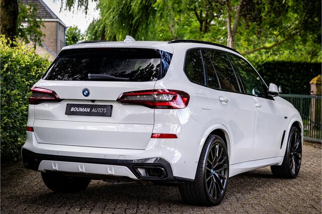 BMW X5 xDrive45e M Sport 22" Laser Crafted Clarity HUD Panorama Trekhaak