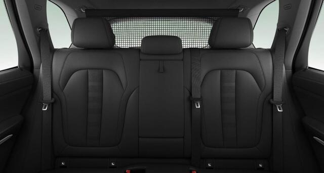 BMW X5 xDrive45e High Executive M-sport - Panoramadak - 21 inch - Comfortstoelen - Comfort Access - Parking Assistant - HiFi System