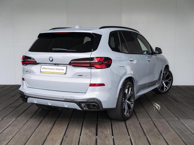 BMW X5 xDrive50e | M Sportpakket Pro | Innovation Pack | Comfort Access | Soft-Close | Sky Lounge | Harman Kardon | 21''