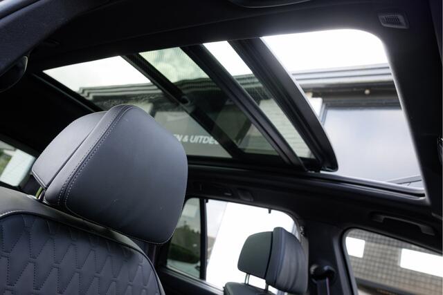 BMW X5 xDrive50e M-Competion British Racing Green - Skylounge - SoftClose - Trekhaak