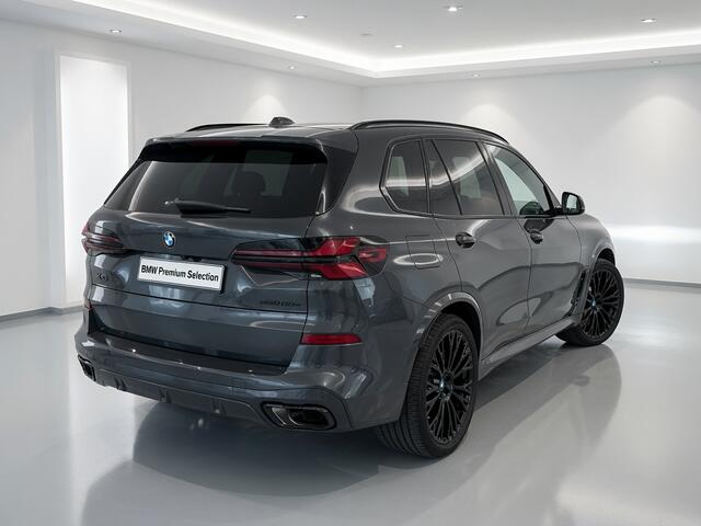 BMW X5 xDrive50e M-Sport Pro | 22" | Individual Leder+Lak | Lederen Dash | Harman Kardon | Panorama | Driving Assistant Professional | Stoelventilatie | Soft Close