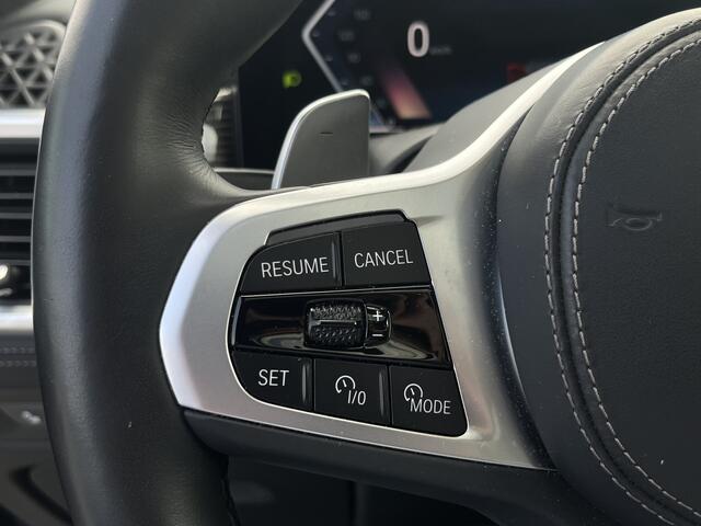BMW X5 xDrive50e M-Sport Pro | 22" | Individual Leder+Lak | Lederen Dash | Harman Kardon | Panorama | Driving Assistant Professional | Stoelventilatie | Soft Close