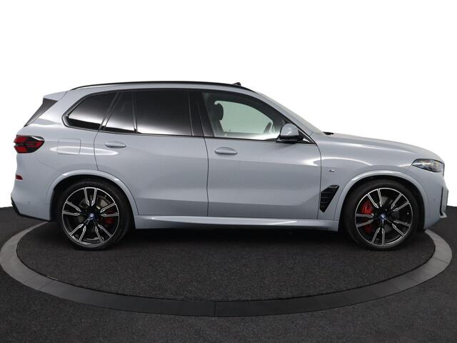 BMW X5 xDrive50e | Innovation Pack | Travel Pack | SoH 100% | Comfort Pack | Craftedclarity Glass | M-Sport Pro | Driving Assistant Professional